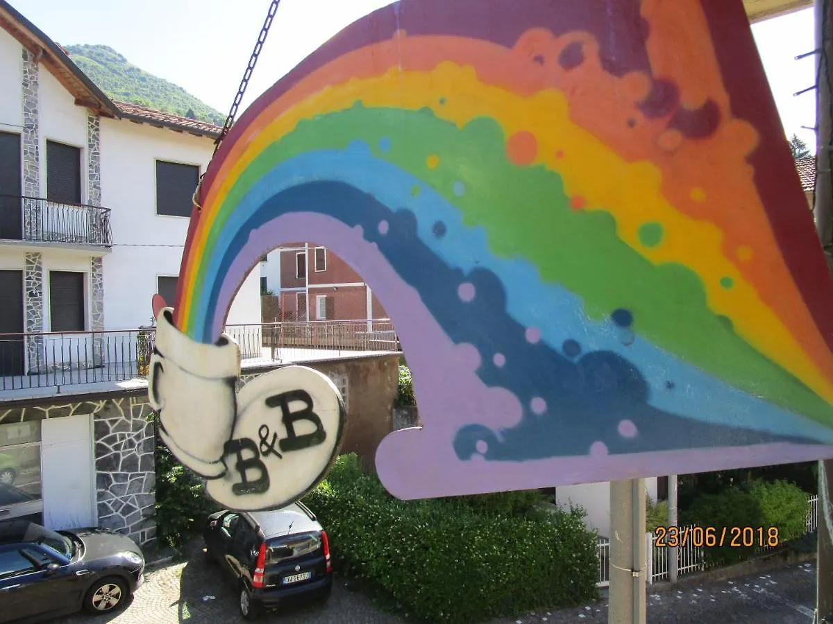 Rainbow House Apartment Esino Lario