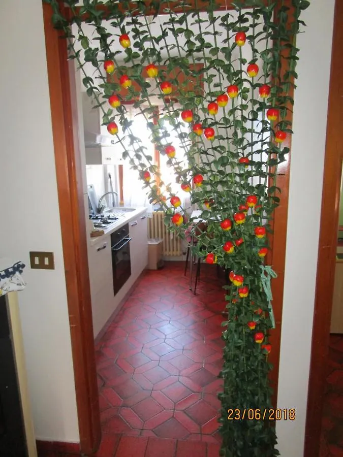 Rainbow House Apartment Esino Lario Italy