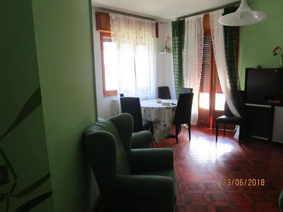 Rainbow House Apartment Esino Lario