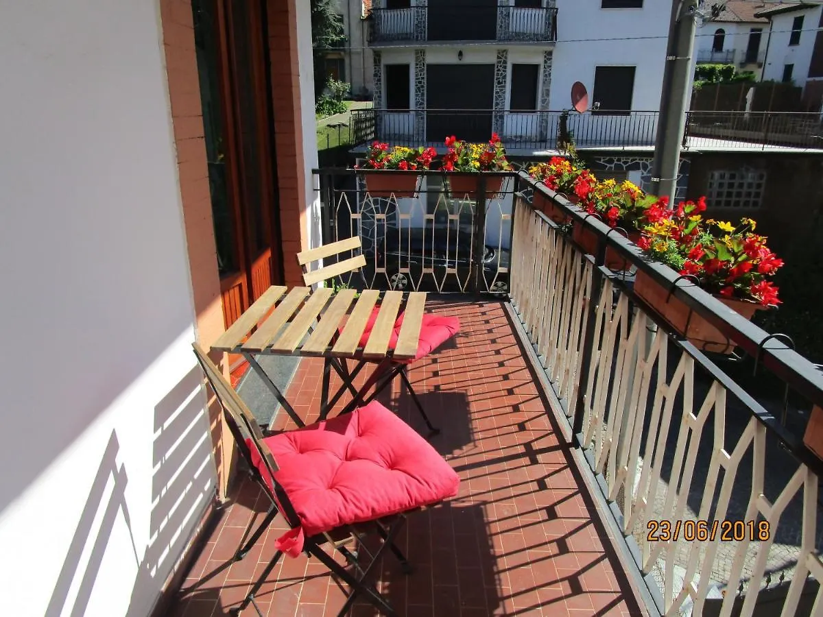 Rainbow House Apartment Esino Lario