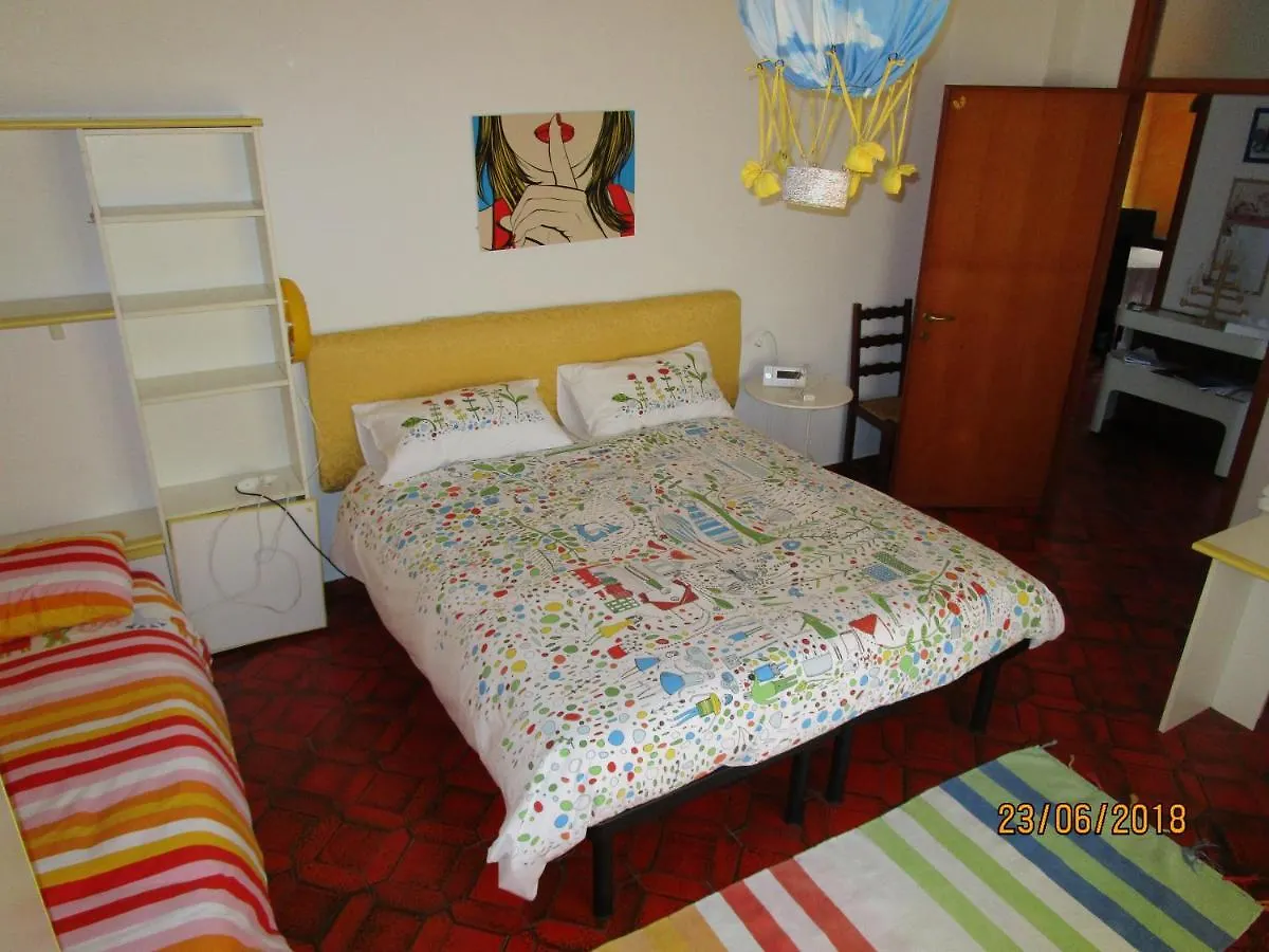 Rainbow House Apartment Esino Lario